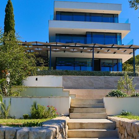 Hedera Estate, Villa Hedera XV スラノ エクステリア 写真