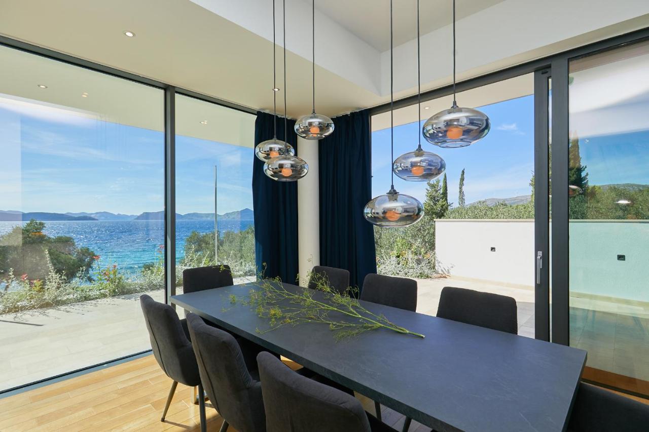 Hedera Estate, Villa Hedera XV スラノ エクステリア 写真