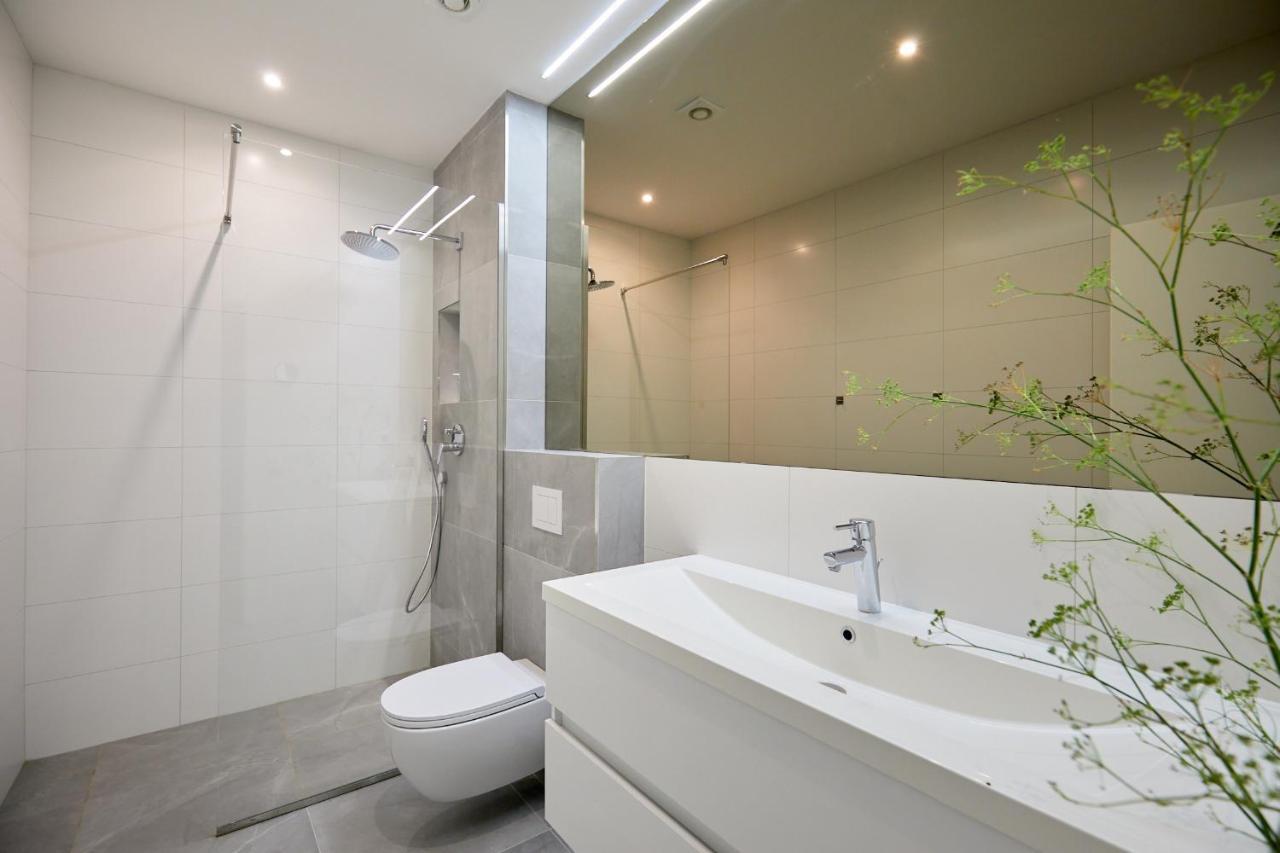Hedera Estate, Villa Hedera XV スラノ エクステリア 写真