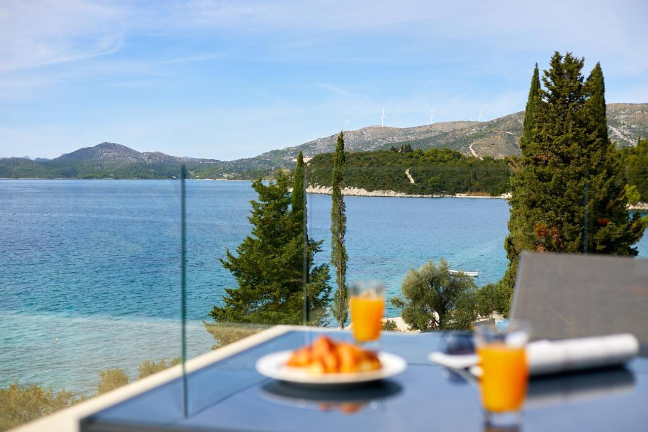 Hedera Estate, Villa Hedera XV スラノ エクステリア 写真